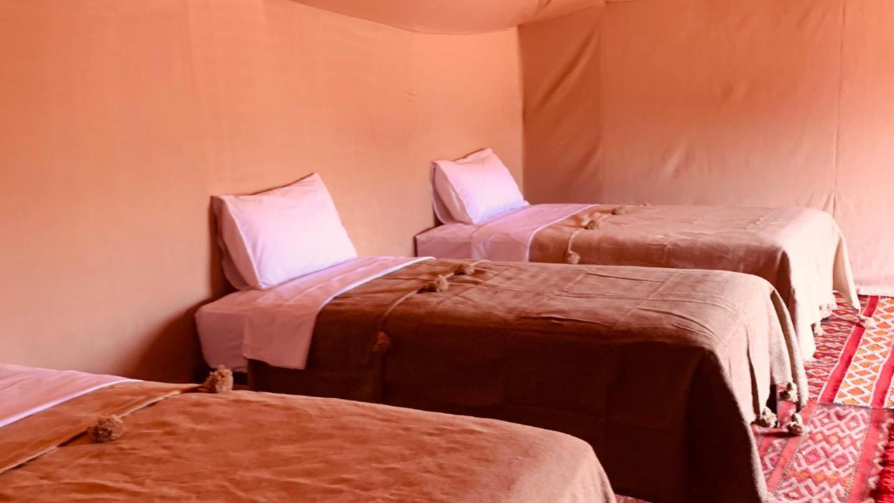 Merzouga Glamping Camp ภายนอก รูปภาพ