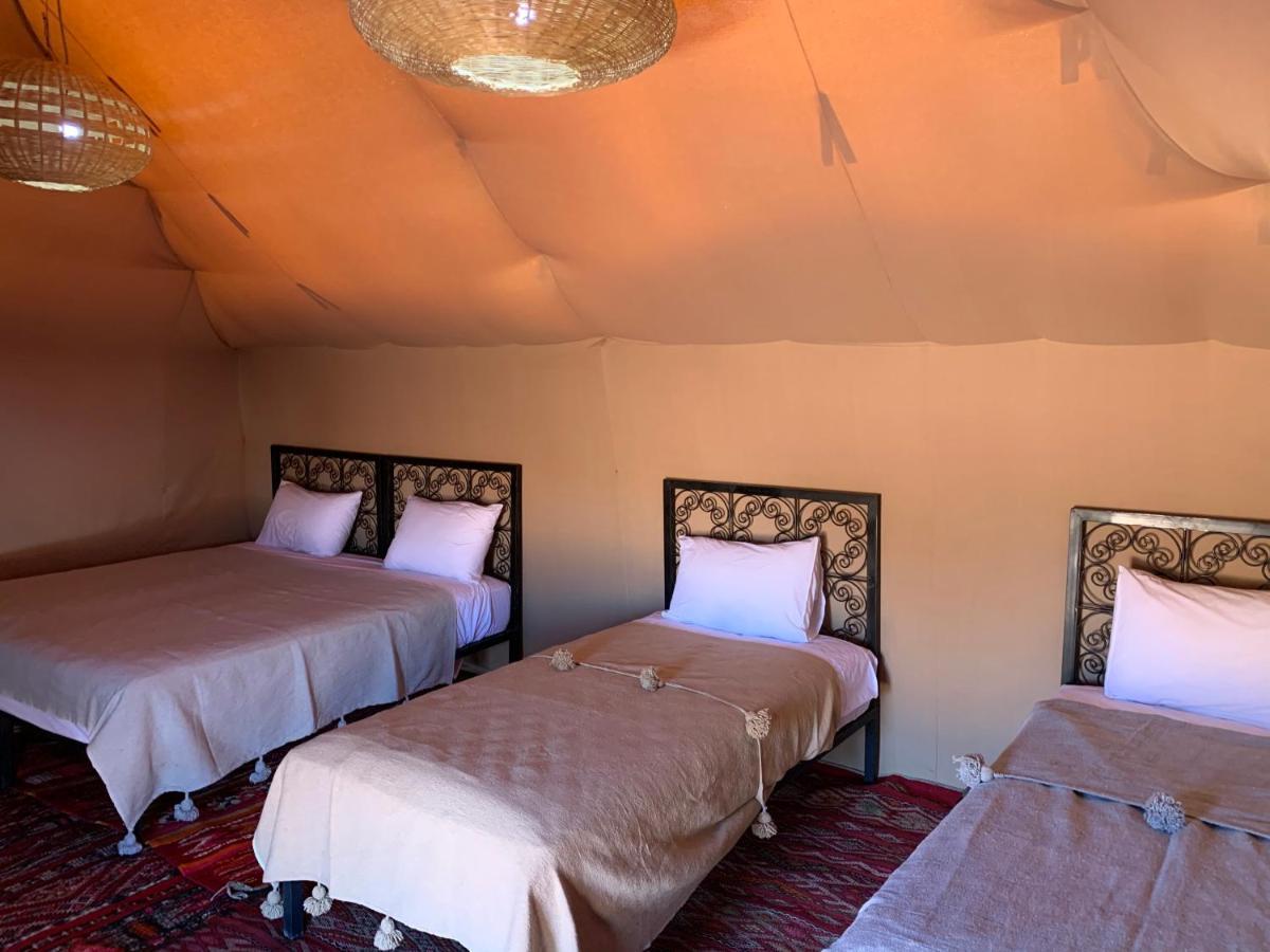 Merzouga Glamping Camp ภายนอก รูปภาพ