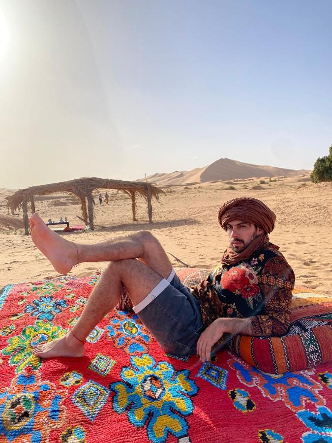 Merzouga Glamping Camp ภายนอก รูปภาพ