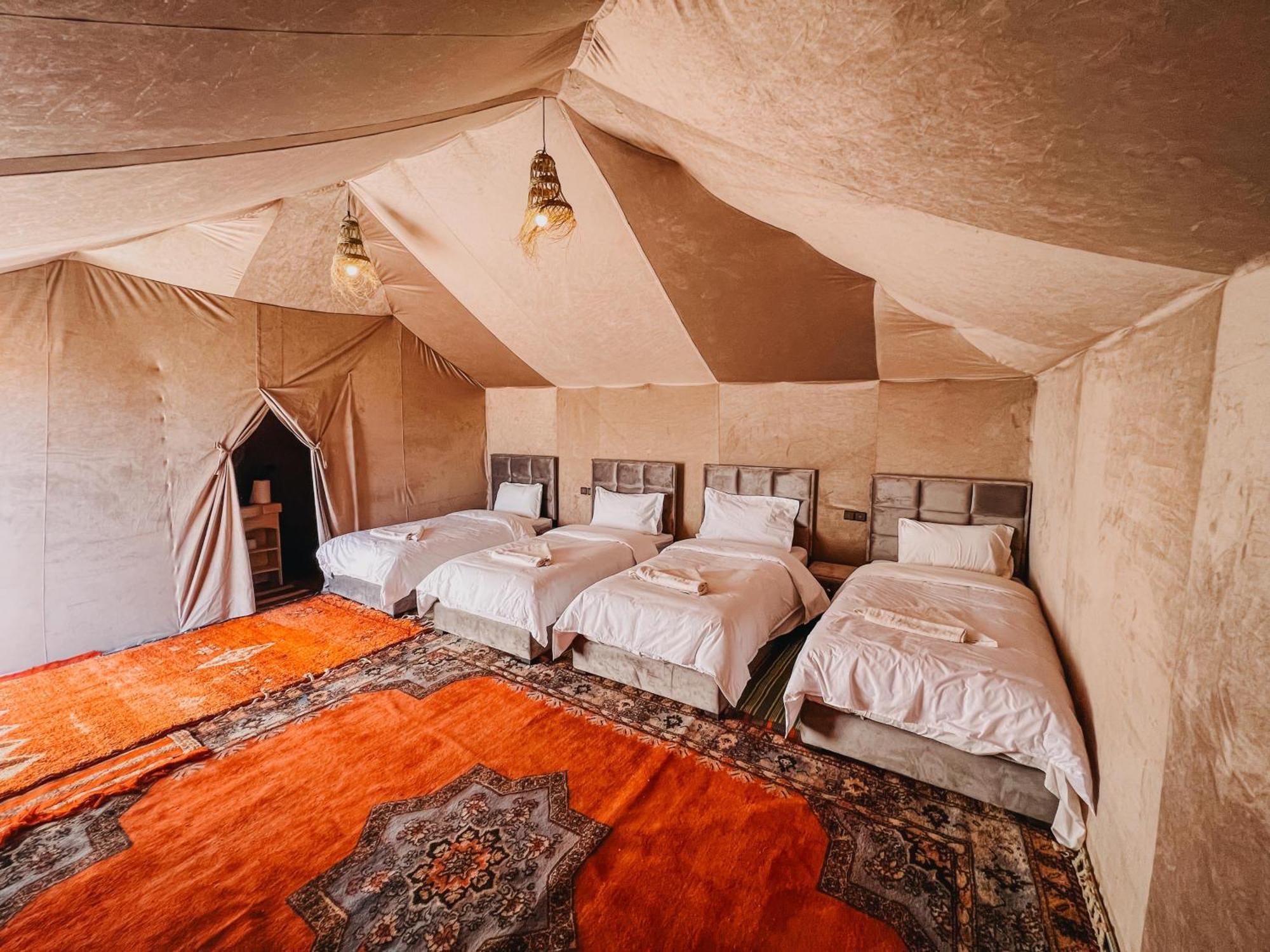 Merzouga Glamping Camp ภายนอก รูปภาพ