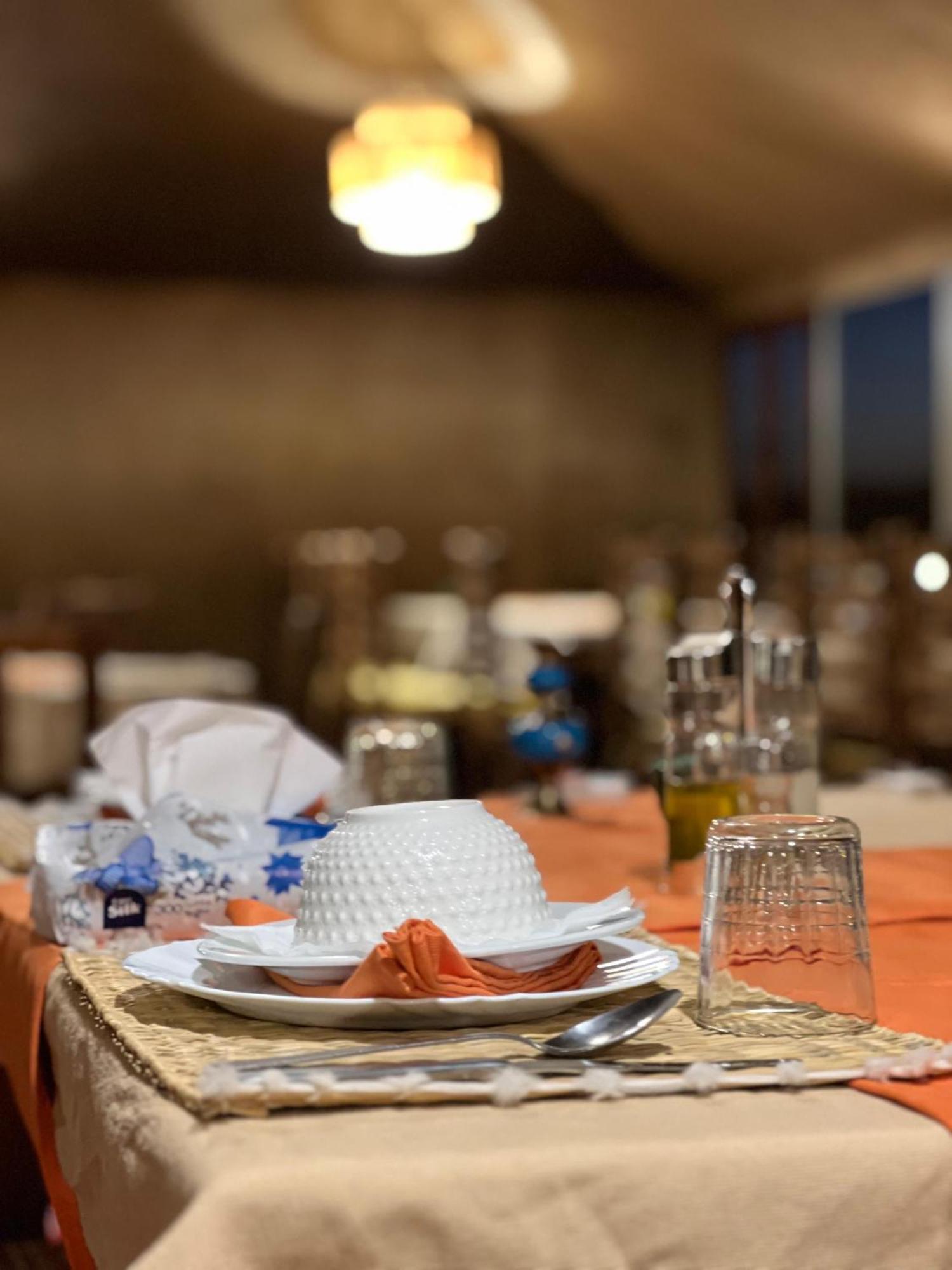 Merzouga Glamping Camp ภายนอก รูปภาพ
